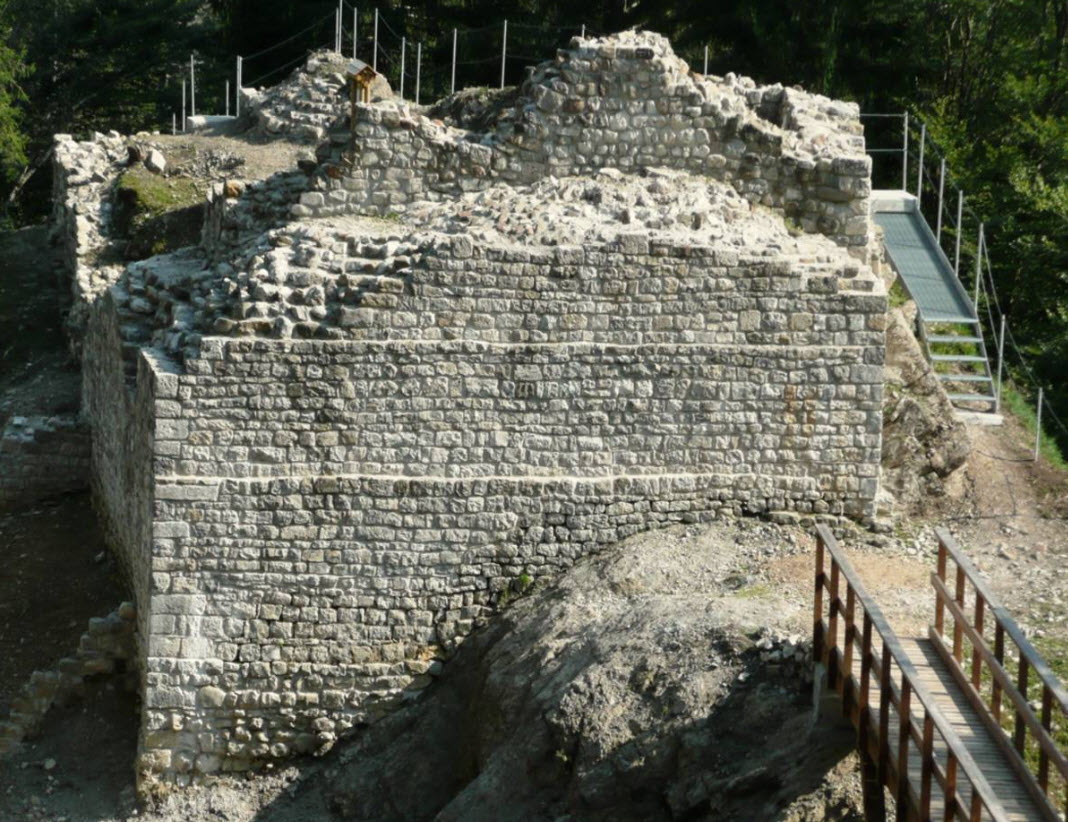 Castello di Sacuidic, Italy